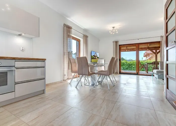 Amber House Semesterbostad *